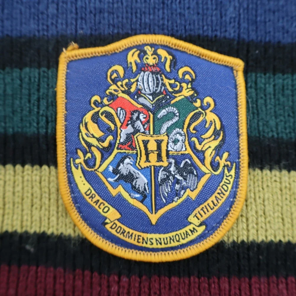 Harry Potter Hogwarts Crest Knit Scarf OS Black Multi Color Striped Fringe‎